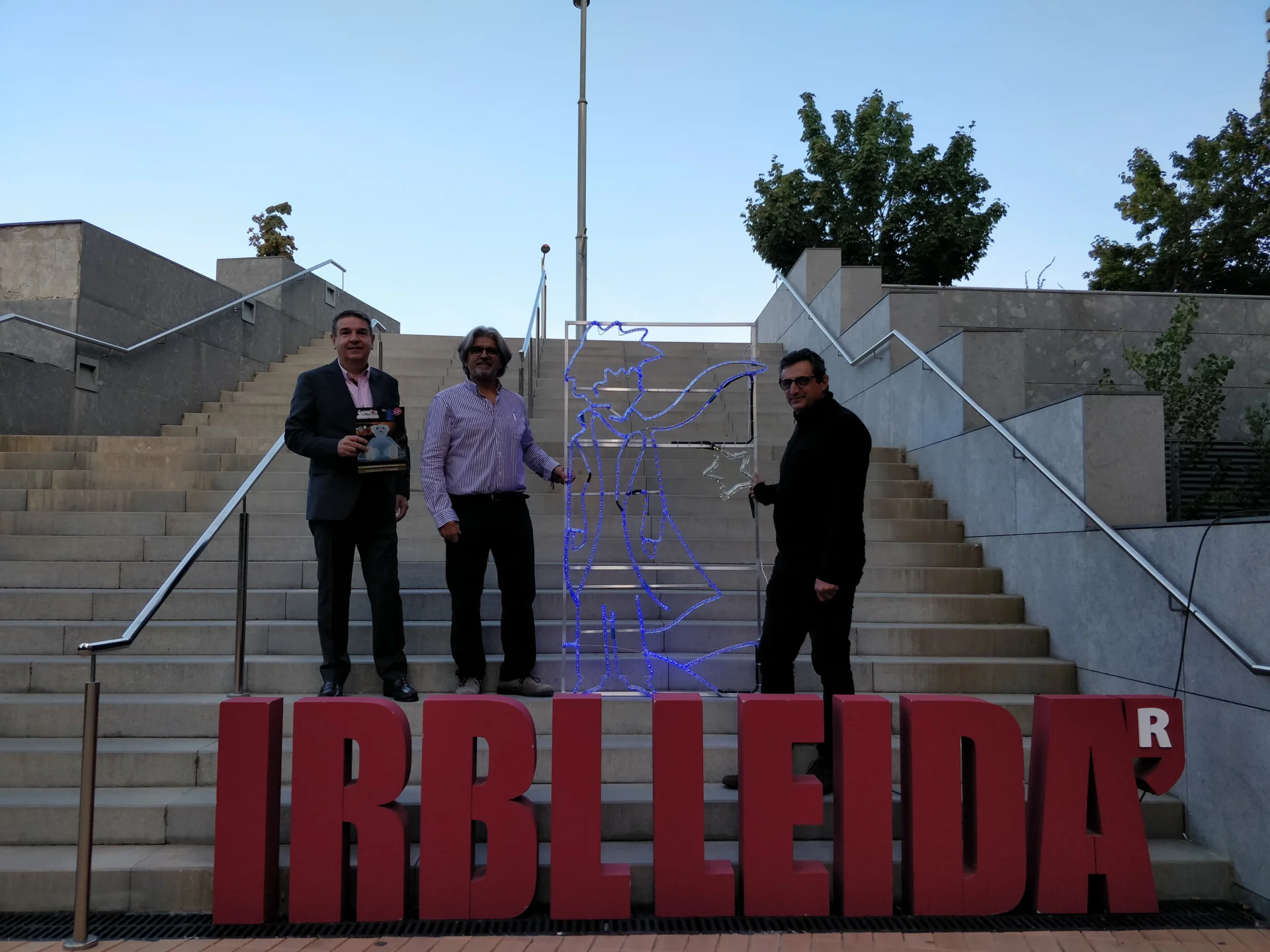L’empresa d’il·luminació nadalenca Instal·lacions S. Garralón impulsa una campanya solidària per recaptar fons per l’IRBLleida