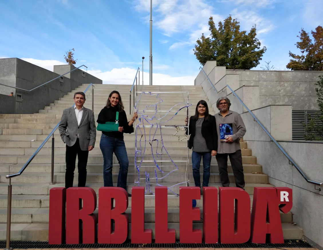 La empresa de iluminación navideña Instal·lacions S. Garralón impulsa por segundo año una campaña solidaria para recaudar fondos para el IRBLleida