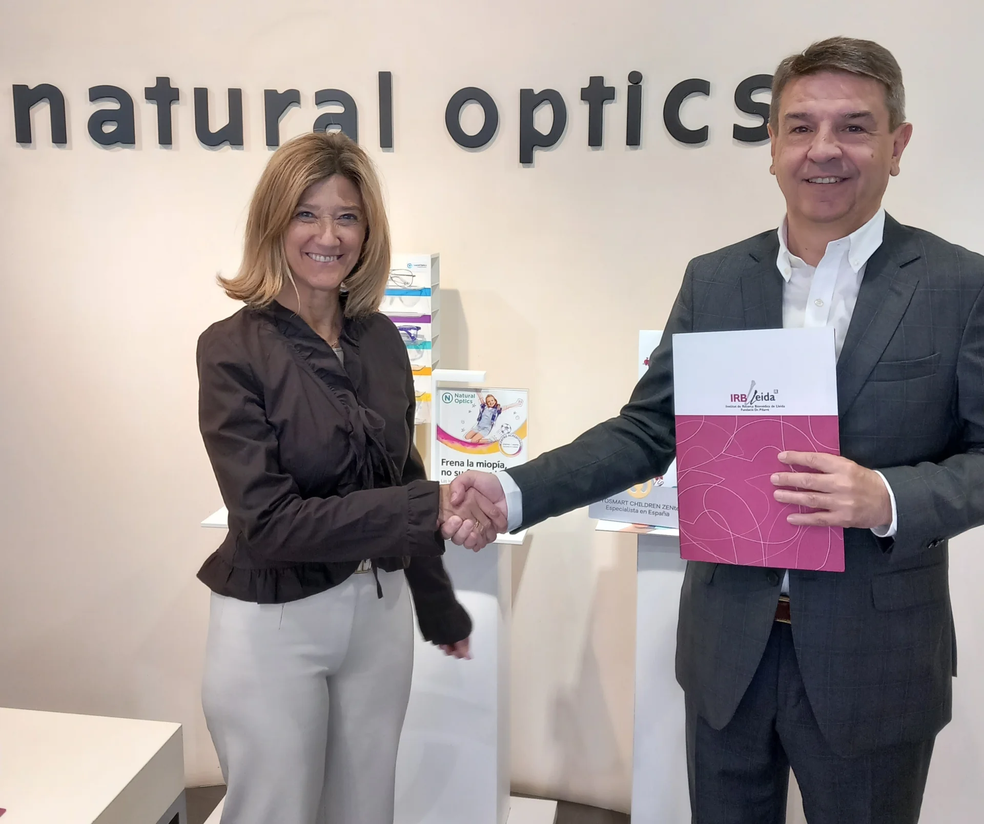 Natural Òptics renova la seva col·laboració amb l'IRBLleida