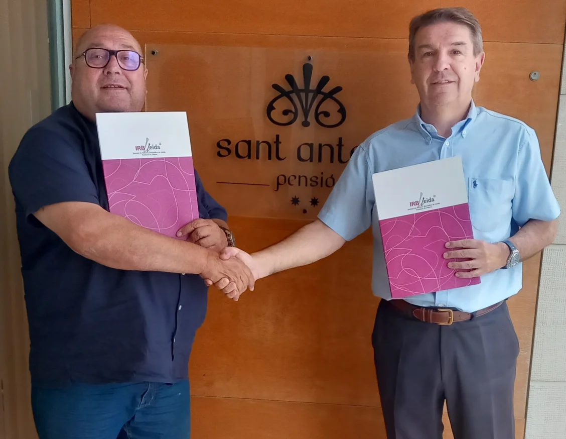 The Pensió Sant Antoni del Palau d'Anglesola renews its collaboration with the IRBLleida