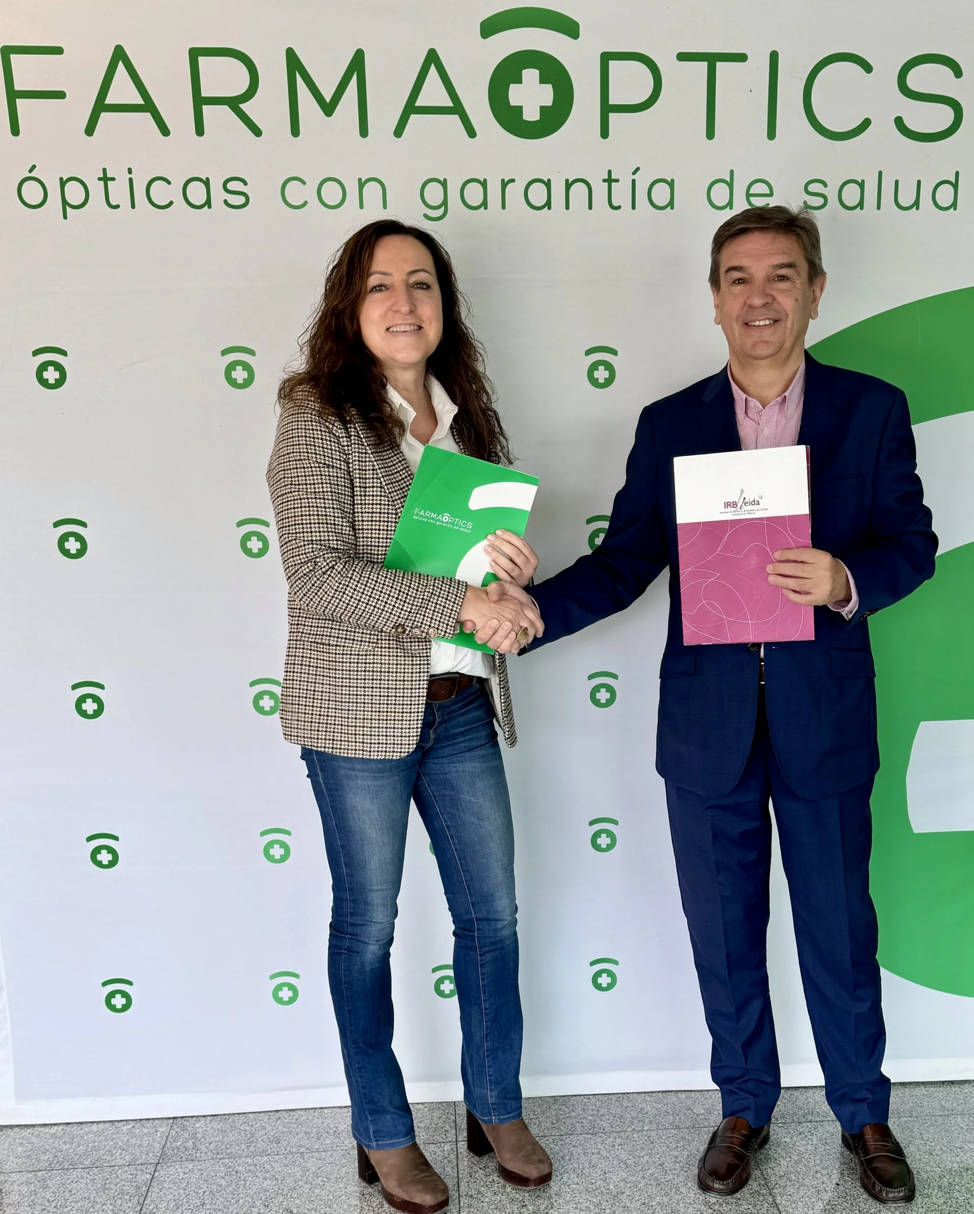 Farmaoptics renueva su colaboración con el IRBLleida