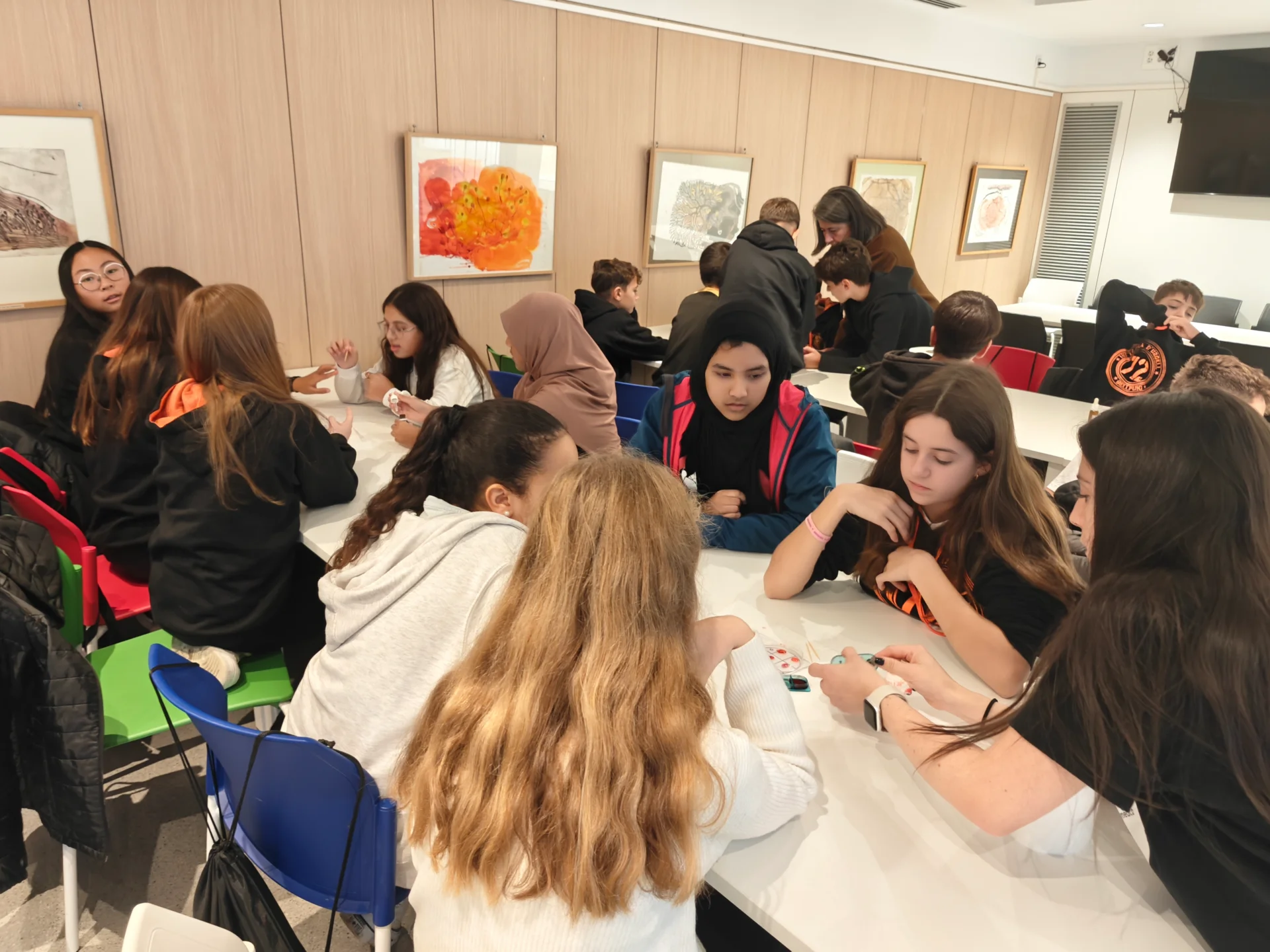 L’IRBLleida manté la seva aposta per la divulgació científica el curs 2025-2026 i programa 14 tallers per a infants de 1r ESO 