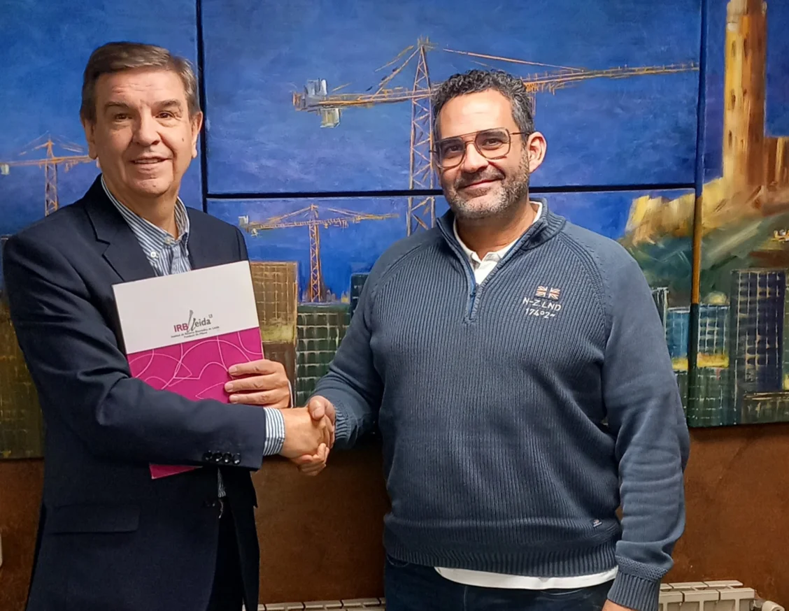 Gruas Cerezo renews its collaboration with the IRBLleida