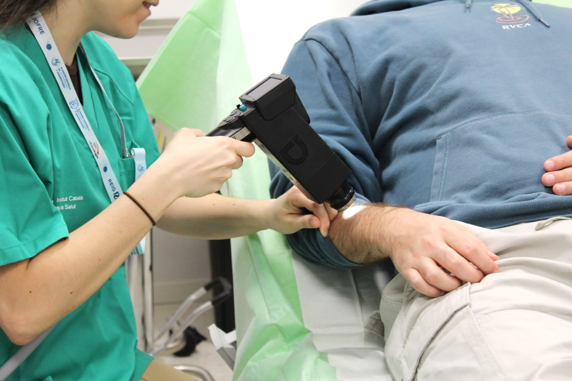 Dermatólogos de Lleida participan en la campaña Euromelanoma 2026 con revisiones gratuitas 