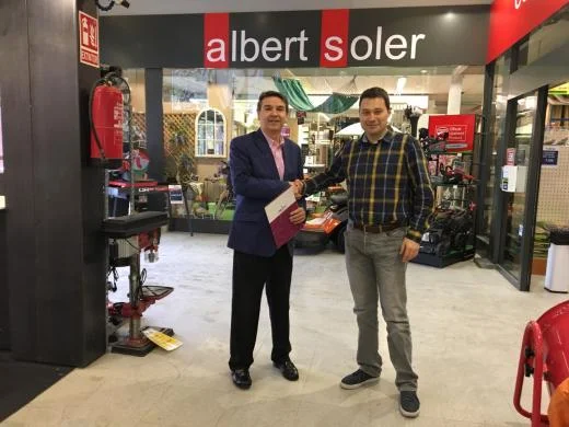 Ferreteria Albert Soler renews its collaboration with IRBLleida
