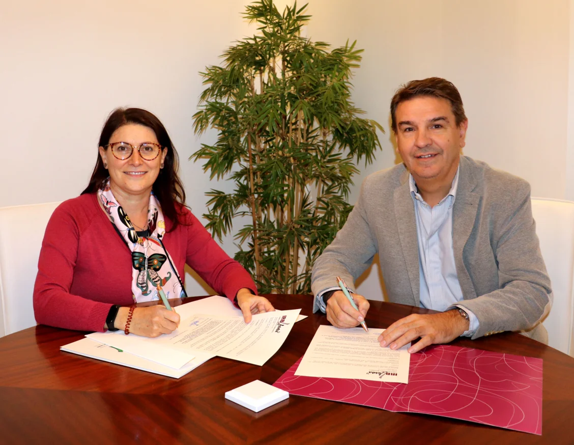 El Colegio de Veterinarios renueva su colaboración con el IRBLleida